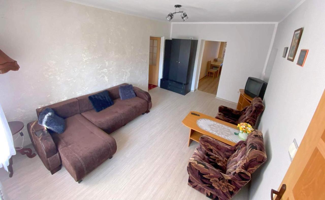 Jasmin Apartman Budry Kültér fotó