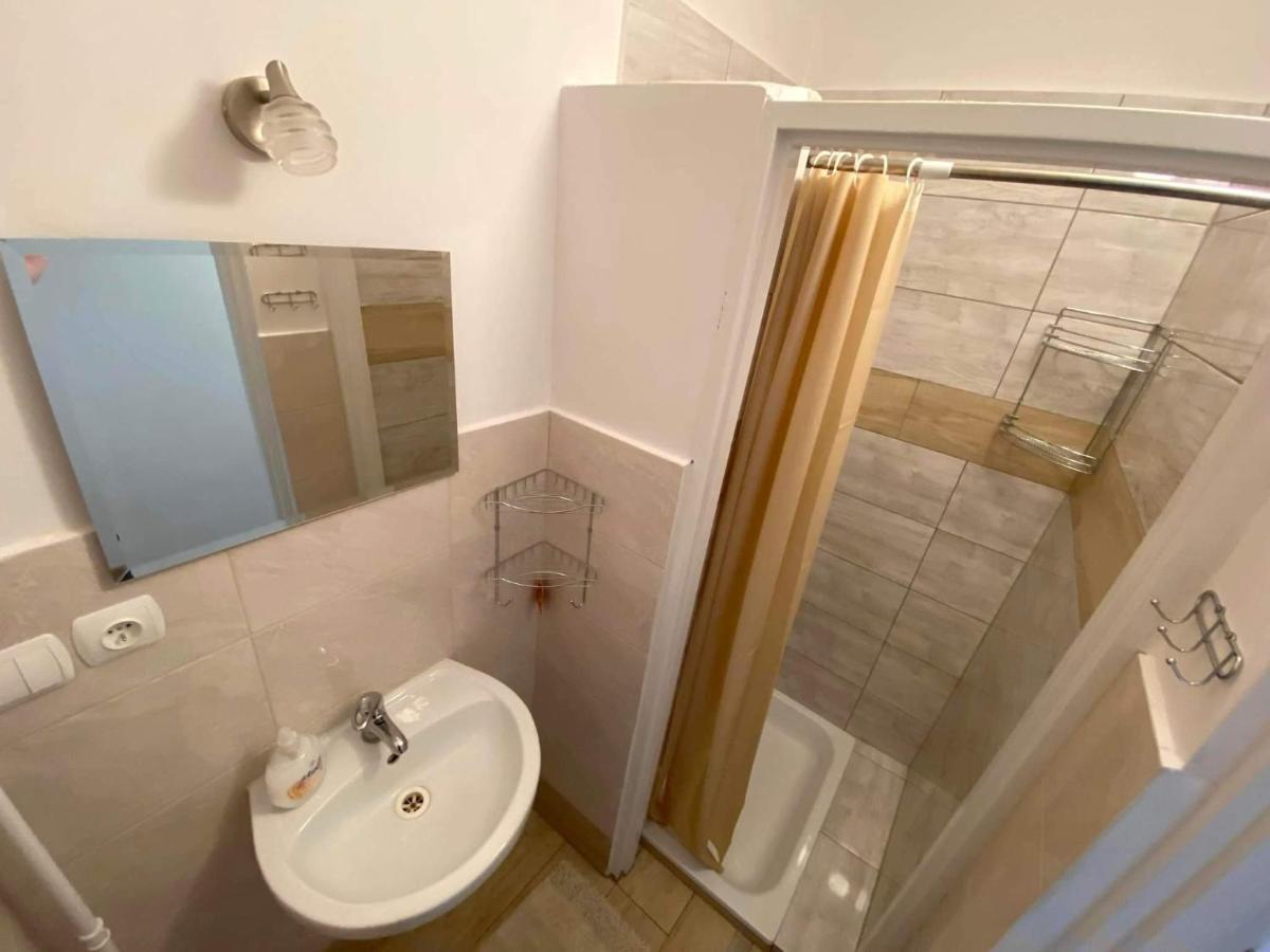 Jasmin Apartman Budry Kültér fotó